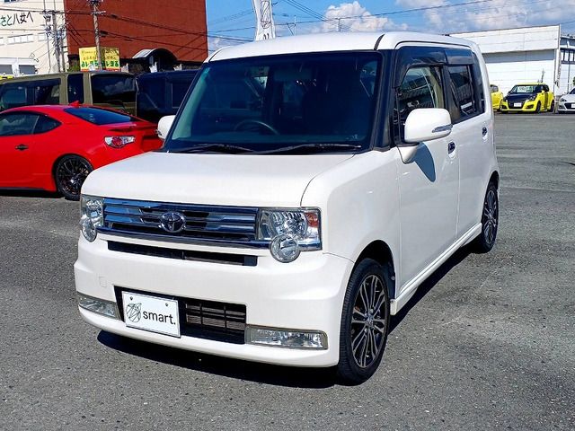 TOYOTA PIXIS SPACE CUSTOM 2012