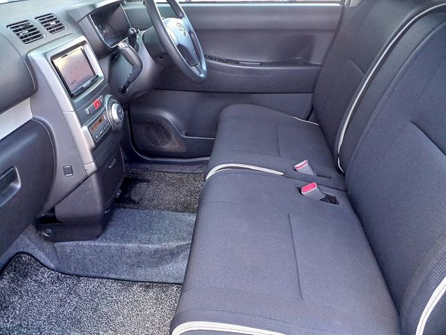 TOYOTA PIXIS SPACE CUSTOM 2012