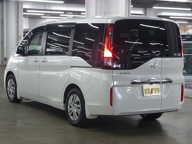HONDA STEPWAGON 2015