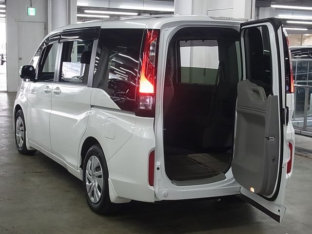 HONDA STEPWAGON 2015