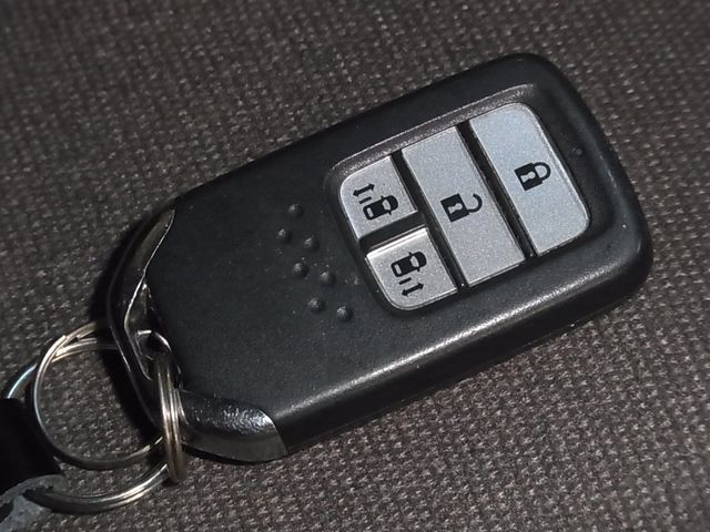 HONDA STEPWAGON 2015