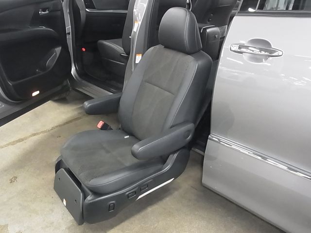 TOYOTA ESTIMA HYBRID 4WD 2016