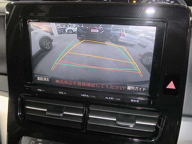 TOYOTA ESTIMA HYBRID 4WD 2016