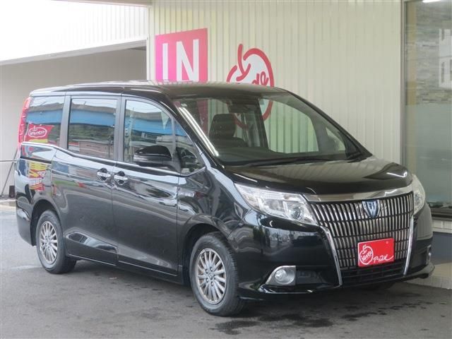 TOYOTA ESQUIRE HYBRID 2016