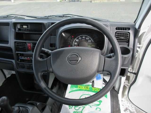 NISSAN NT100 CLIPPER 2017