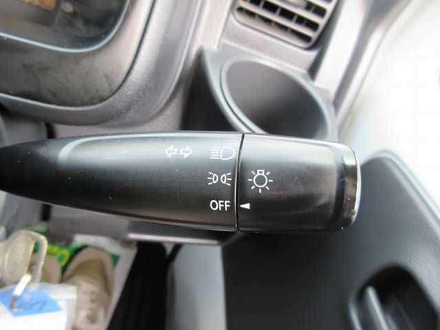 NISSAN NT100 CLIPPER 2017