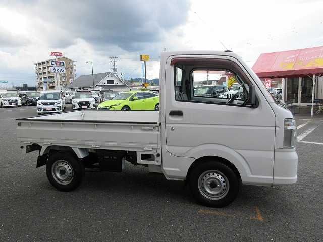 NISSAN NT100 CLIPPER 2017