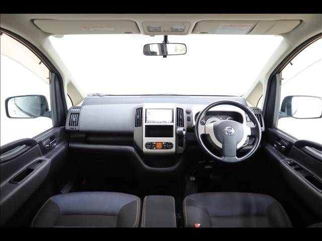 NISSAN SERENA  WG 2006