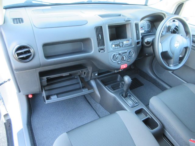 NISSAN NV150 AD 4WD 2019