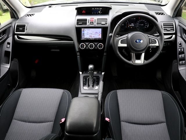 SUBARU FORESTER 2016