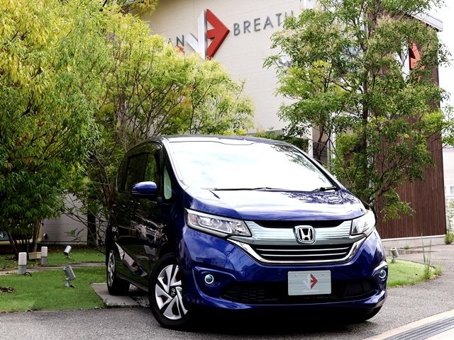 HONDA FREED HYBRID 2018