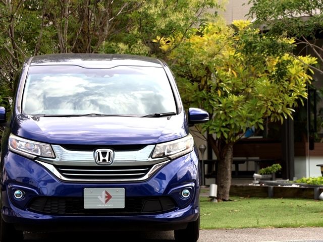 HONDA FREED HYBRID 2018