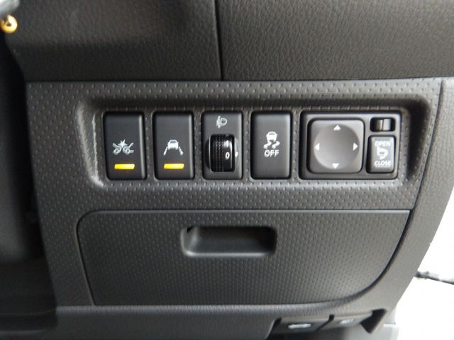 NISSAN NV150 AD 2WD 2020