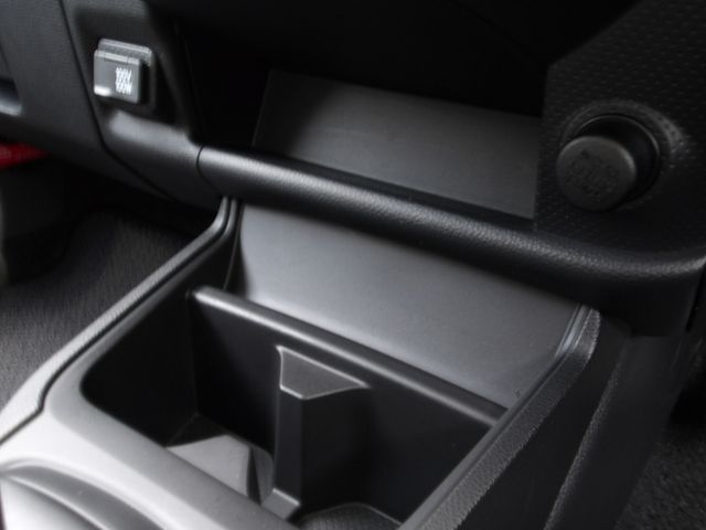 NISSAN NV150 AD 2WD 2020