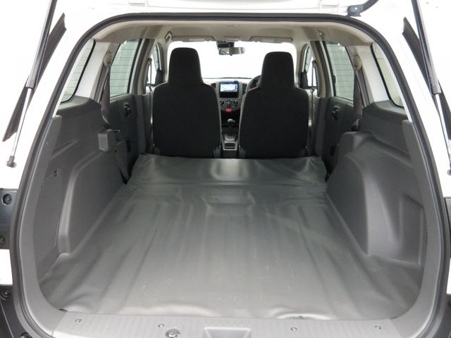 NISSAN NV150 AD 2WD 2020