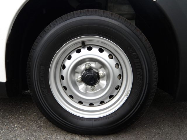 NISSAN NV150 AD 2WD 2020