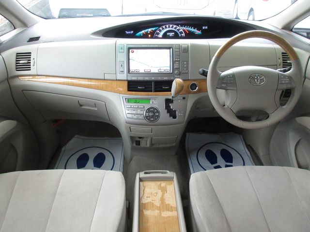 TOYOTA ESTIMA  4WD 2006