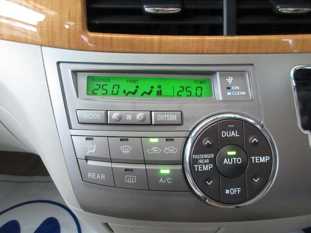 TOYOTA ESTIMA  4WD 2006
