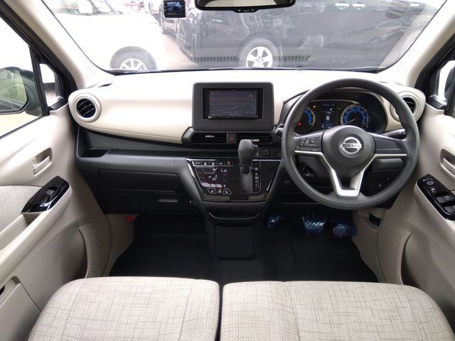 NISSAN DAYZ 4WD 2022