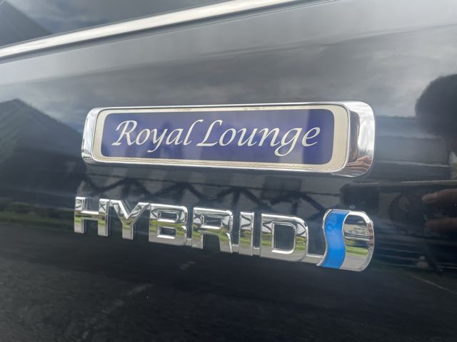 TOYOTA ALPHARD hybrid 4WD 2019