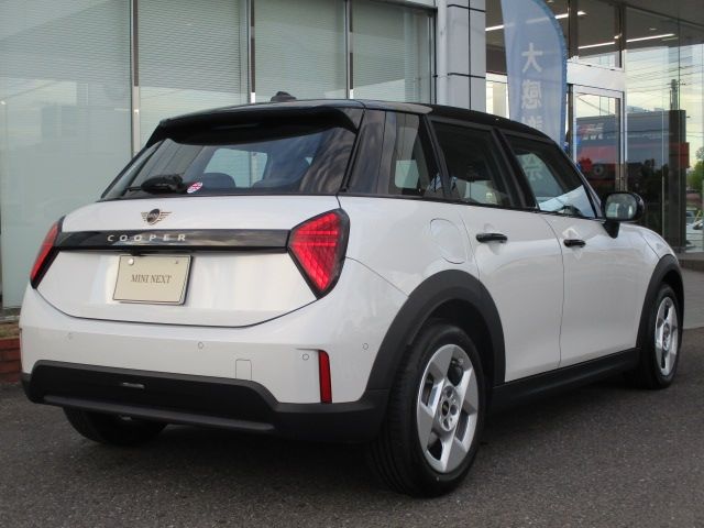 BMW MINI COOPER 5DOOR 2025