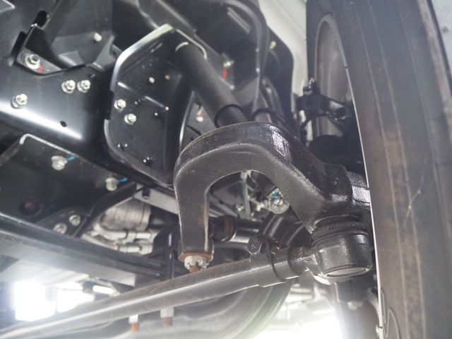 MITSUBISHI CANTER 2025