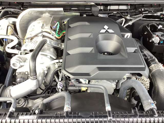 MITSUBISHI TRITON 2025