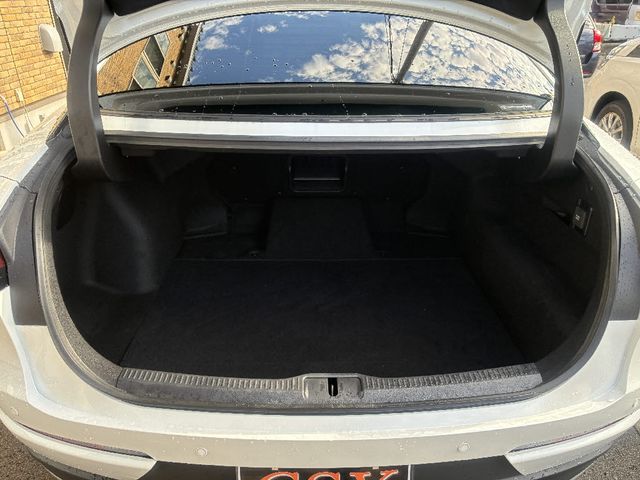 TOYOTA CROWN CROSSOVER 2023