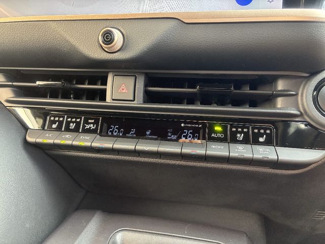 TOYOTA CROWN CROSSOVER 2023