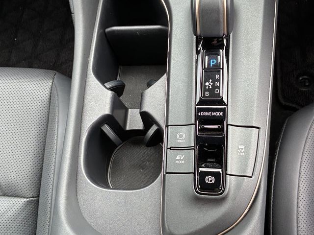 TOYOTA CROWN CROSSOVER 2022