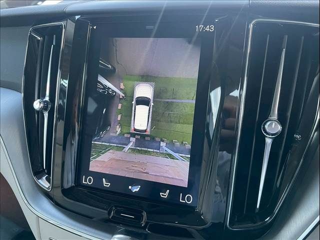 VOLVO VOLVO XC60 2020