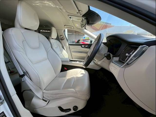 VOLVO VOLVO XC60 2020