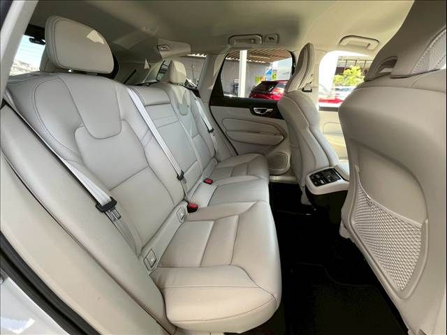 VOLVO VOLVO XC60 2020