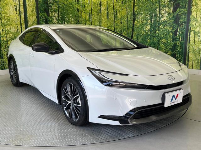 TOYOTA PRIUS 2023