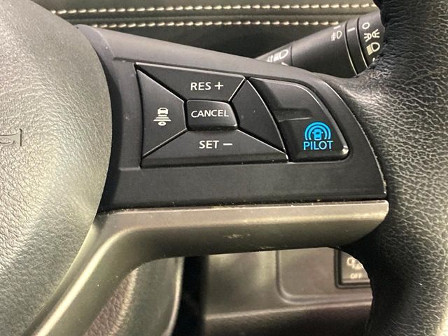 NISSAN SERENA  WG 2018