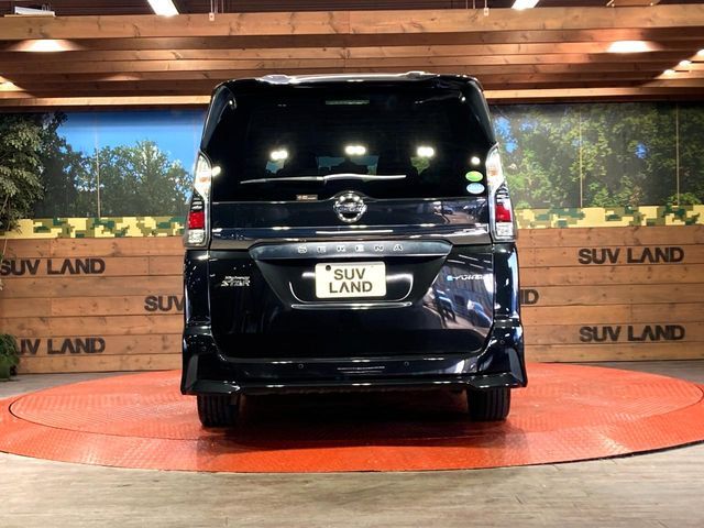 NISSAN SERENA  WG 2018