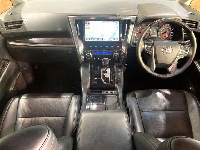 TOYOTA VELLFIRE 2018