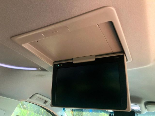 TOYOTA VELLFIRE 2018