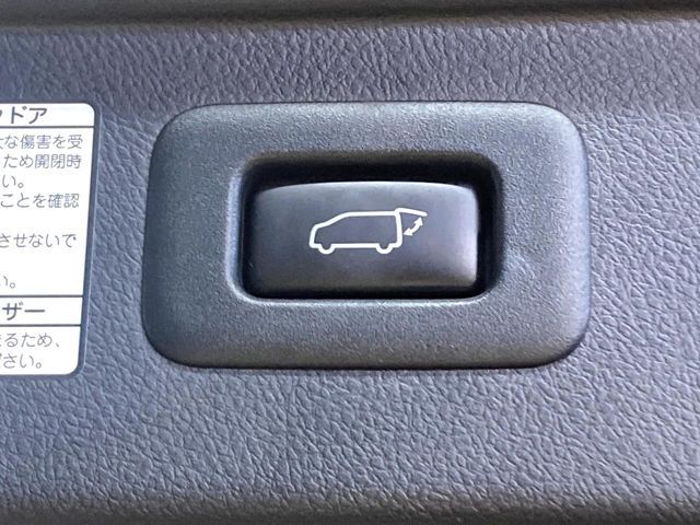 TOYOTA VELLFIRE 2018