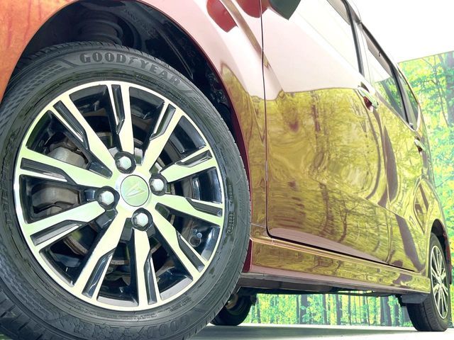 DAIHATSU MOVE CUSTOM 2015