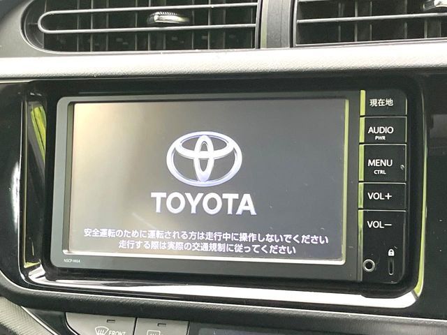 TOYOTA AQUA 2015