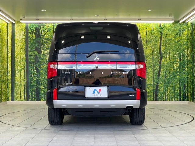 MITSUBISHI DELICA D:5 4WD 2021
