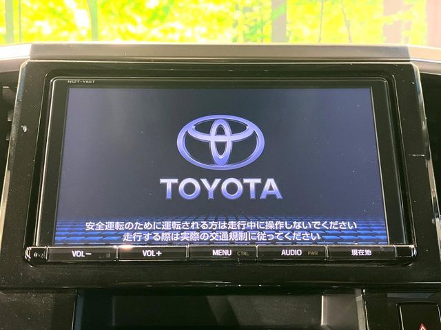 TOYOTA VELLFIRE 2017