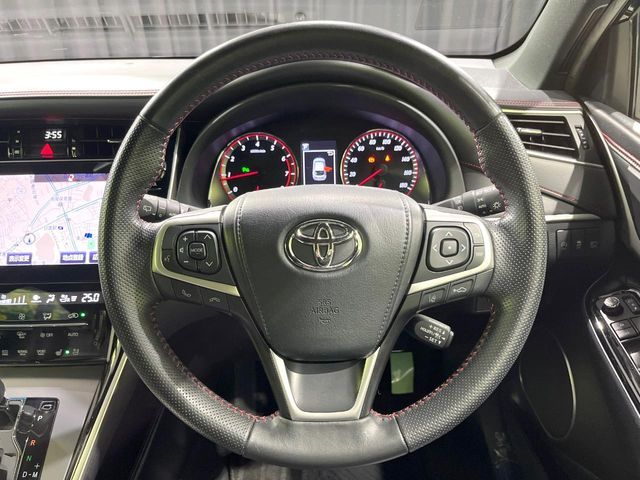 TOYOTA HARRIER 2WD 2019