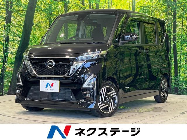 NISSAN ROOX 2023