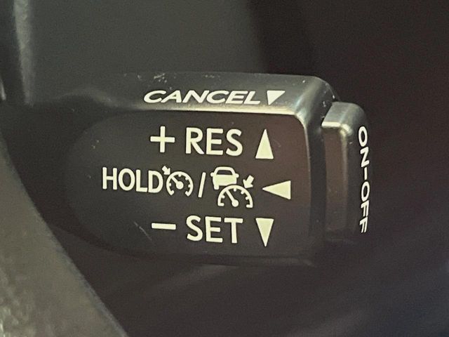 TOYOTA LANDCRUISER PRADO 2022