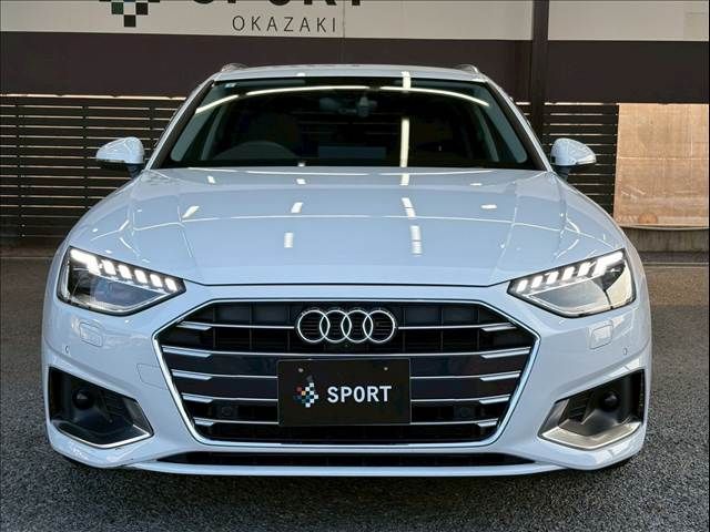 AUDI AUDI A4 AVANT 2021