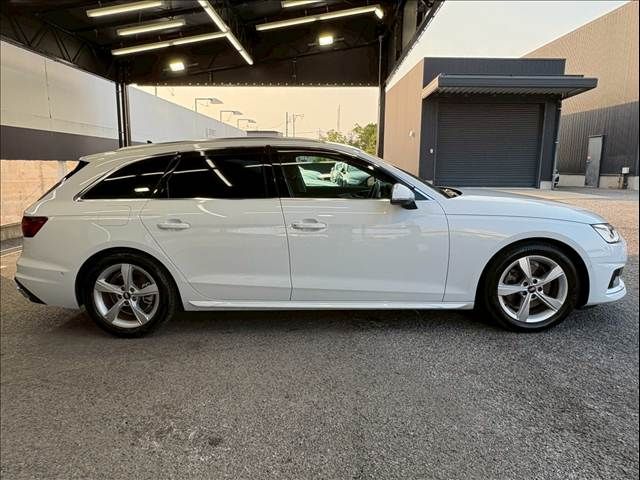 AUDI AUDI A4 AVANT 2021