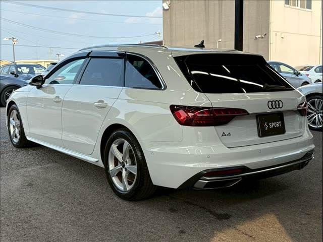 AUDI AUDI A4 AVANT 2021