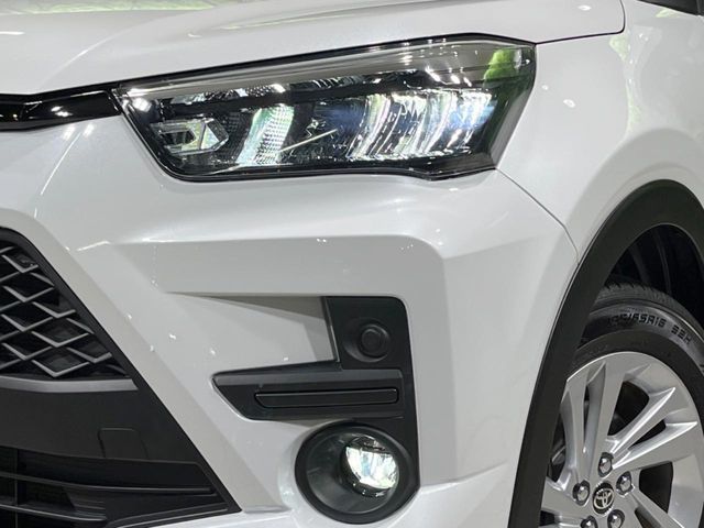 TOYOTA RAIZE HYBRID 2023